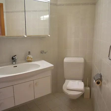 アパート Chesa Foulla Rosa - 6 Pax