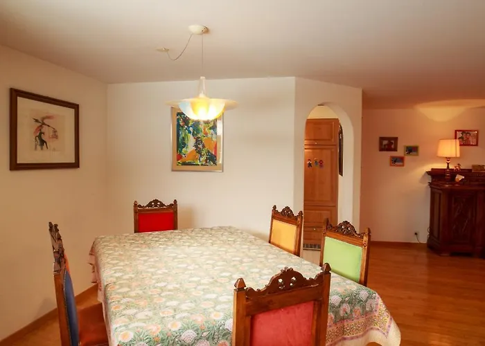 Chesa Foulla Rosa - 6 Pax *