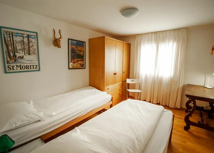 Chesa Foulla Rosa - 6 Pax Appartement