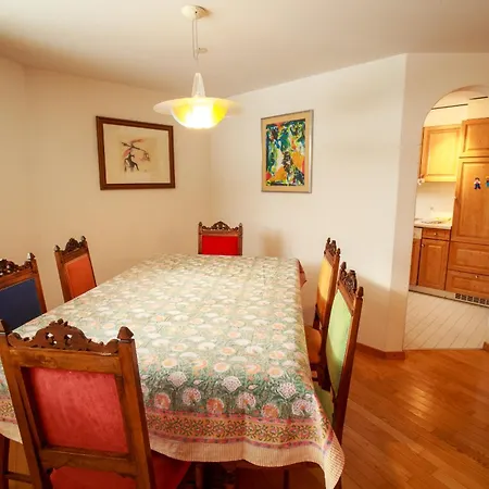 Chesa Foulla Rosa - 6 Pax * Челерина